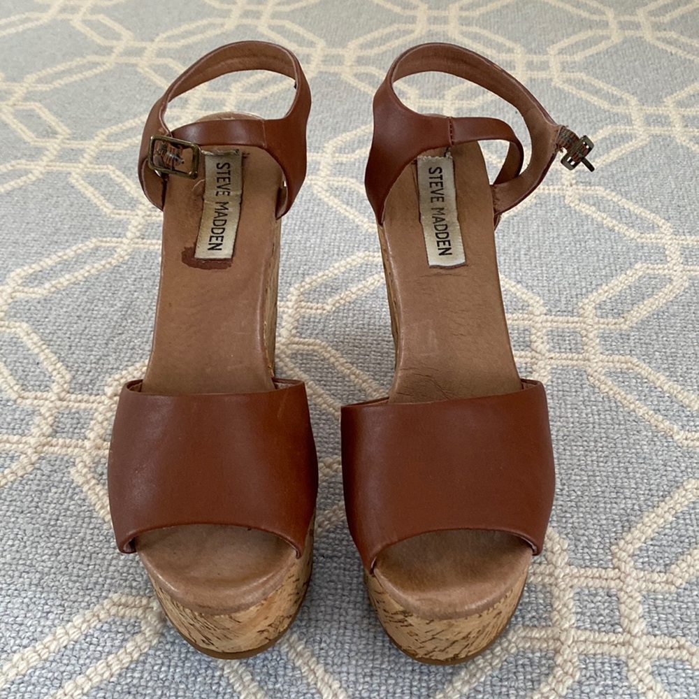 Steve Madden Neutral Heeled Sandals